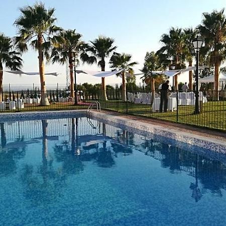 Hotel Hacienda Don Manuel Granja de Torrehermosa Bagian luar foto